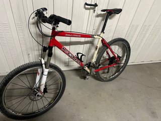 Bicicleta Kona Kula Primo 26