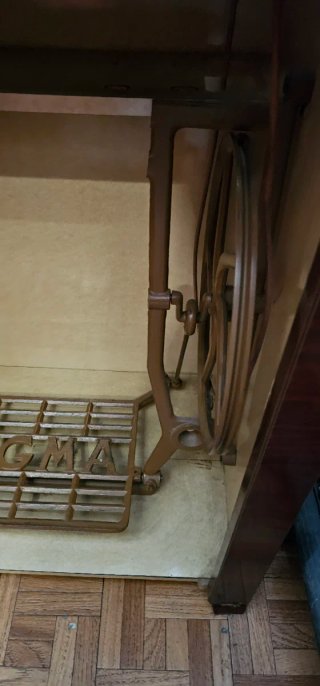 Máquina de coser antigua