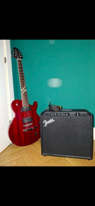 Guitarra Eléctrica Roja + Amplificador Fender