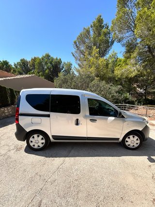 dacia dokker camperizada