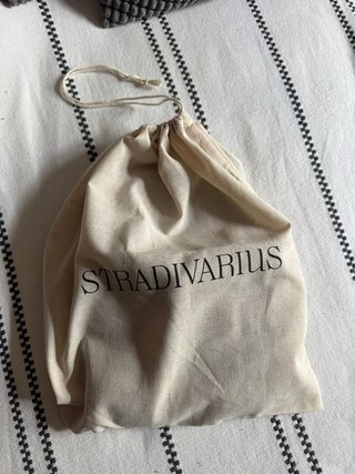 Sandalias cangrejeras piel Stradivarius