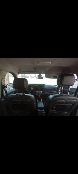 Renault Scenic 2012
