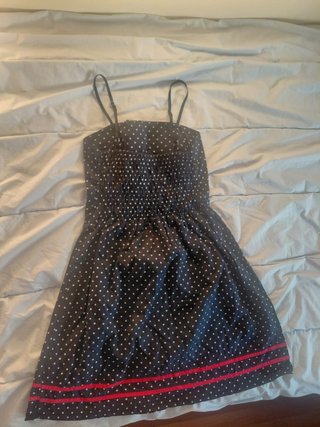 Vestido lunares + cartera Zara