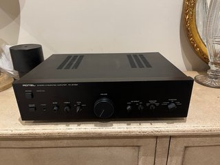 Amplificador Integrado Rotel RA-870BX Negro
