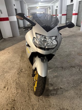 BMW K1200S con 67317km