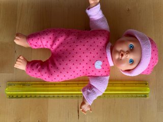 Muñeca Nenuco 25 cm habla y hace sonidos