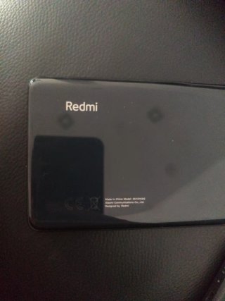 Lote 3 móviles 2 redmis y 1 Huawei para piezas