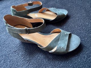 Sandalias Clarks Piel Talla 39