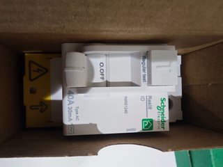 Interruptor Diferencial Schneider 40A R9R51240