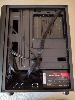 PC Gaming AMD Ryzen 5 5600 16GB DDR4 SIN GPU O SSD