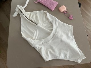 Bañador Zara Home colección, color Blanco