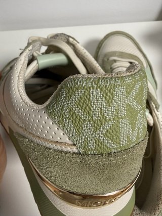 Zapatillas Michael Kors Talla 37 Verde y Blanco