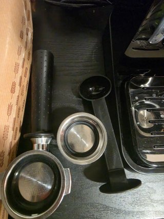 Cafetera DeLonghi Stilosa EC260.BK