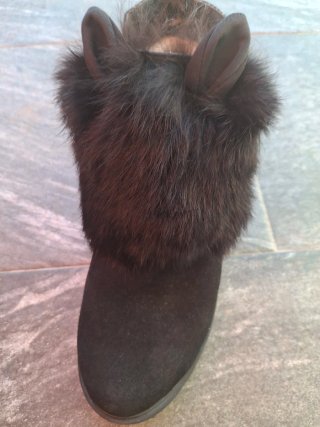 Botas negras con pelo talla 40