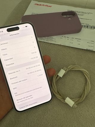 iPhone 16