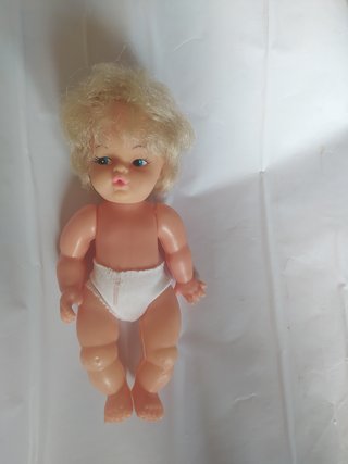 Muñeco bebé antiguo rubio
