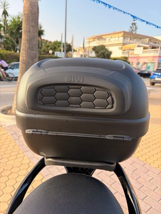 Piaggio Liberty 125 Scooter