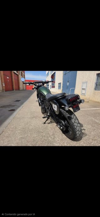 Honda CL 500 Verde.