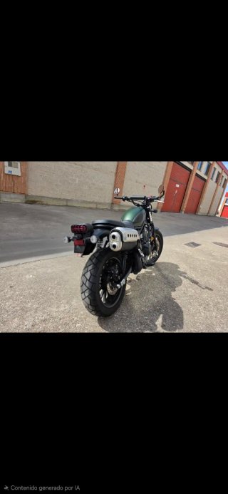Honda CL 500 Verde.