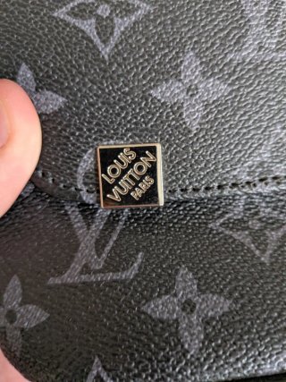 Bolso Louis Vuitton Gris Monogram
