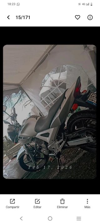 Honda CBF 250 Naked Plata