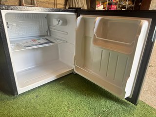 Cecotec Grandcooler