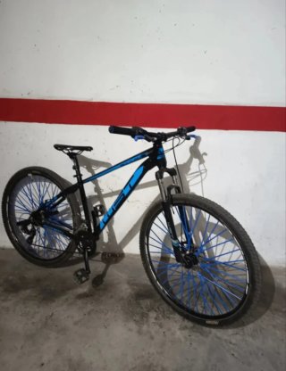 Bicicleta Montaña GT Azul PRECIO NEGOCIABLE