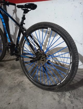 Bicicleta Montaña GT Azul PRECIO NEGOCIABLE