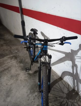 Bicicleta Montaña GT Azul PRECIO NEGOCIABLE