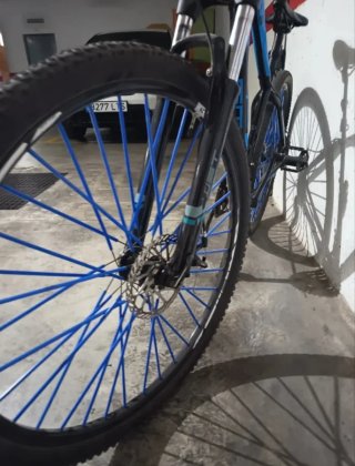 Bicicleta Montaña GT Azul PRECIO NEGOCIABLE