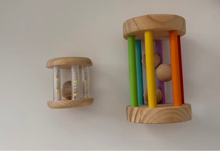 Sonajero sensorial madera bebé
