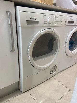 Secadora Siemens E46-10 7kg Clase B