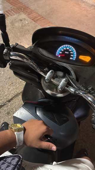 Honda PCX Negra