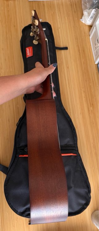 Ukelele Makala MK-C