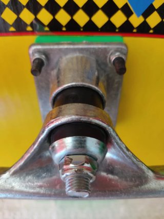 Monopatín Joker Amarillo