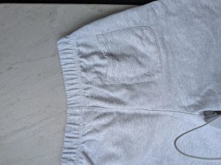 Fear of God Essentials Shorts Grises Hombre