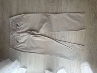 Pantalón beige