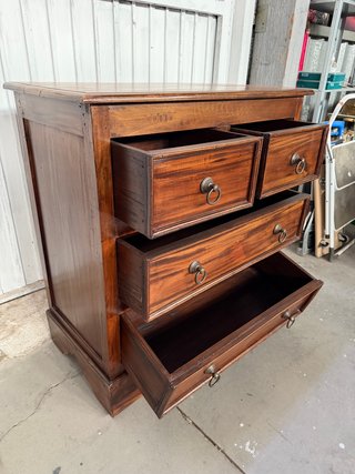 Cómoda de madera RESTAURADA