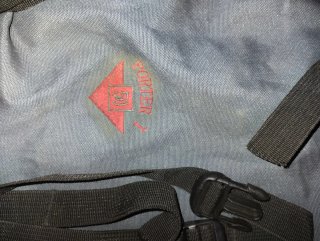 Mochila Inesca 50L Gris y Roja