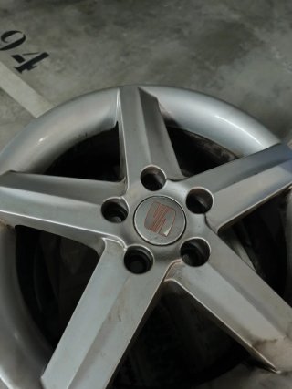 Llantas Seat León 16"