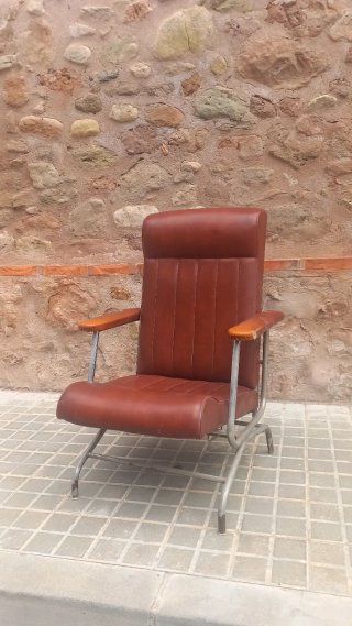 Sillón Marrón PoliPiel y Metal