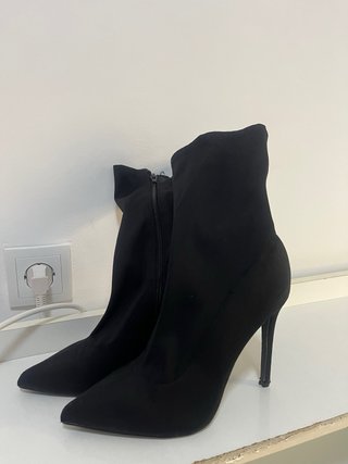 Botas calcetín tacón fino negras