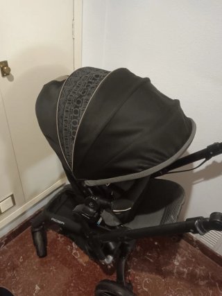 Carrito Bebé Jane Rider Negro y Beige