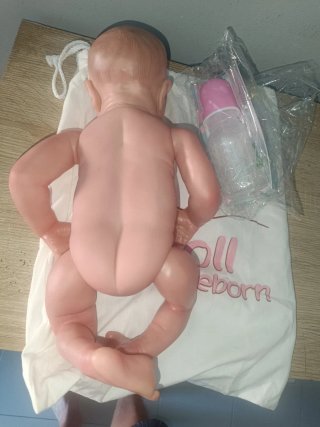 Muñeca Reborn realista