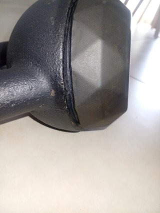Pesa rusa / Kettlebell 12 kg. Base engomada