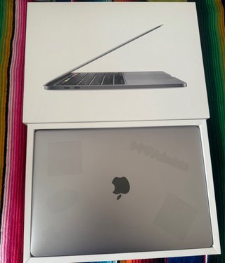 MacBook Pro 13 2020 16GB i7
