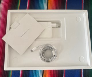 MacBook Pro 13 2020 16GB i7