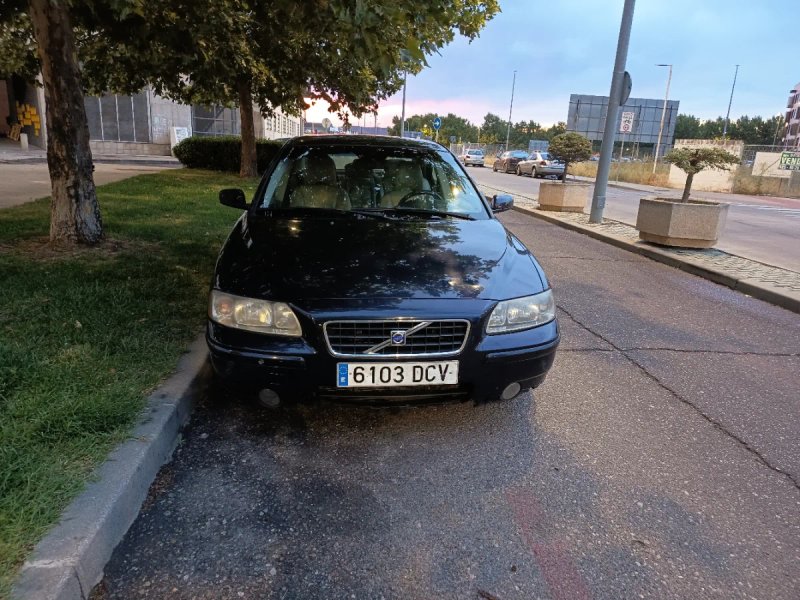 Volvo S60 2004 - foto 1