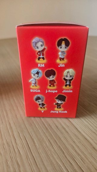 TinyTAN BTS McDonalds V y J-Hope Figuras