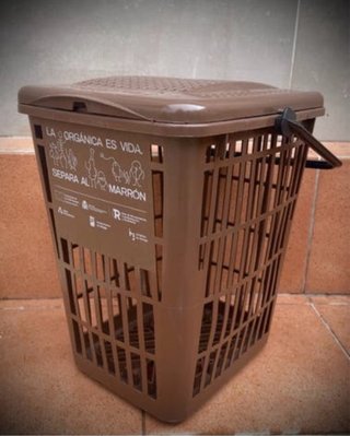 Contenedor/cubo reciclaje orgánico marrón